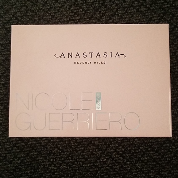 Anastasia Beverly Hills Other - Anastasia nicole guerriero highlight